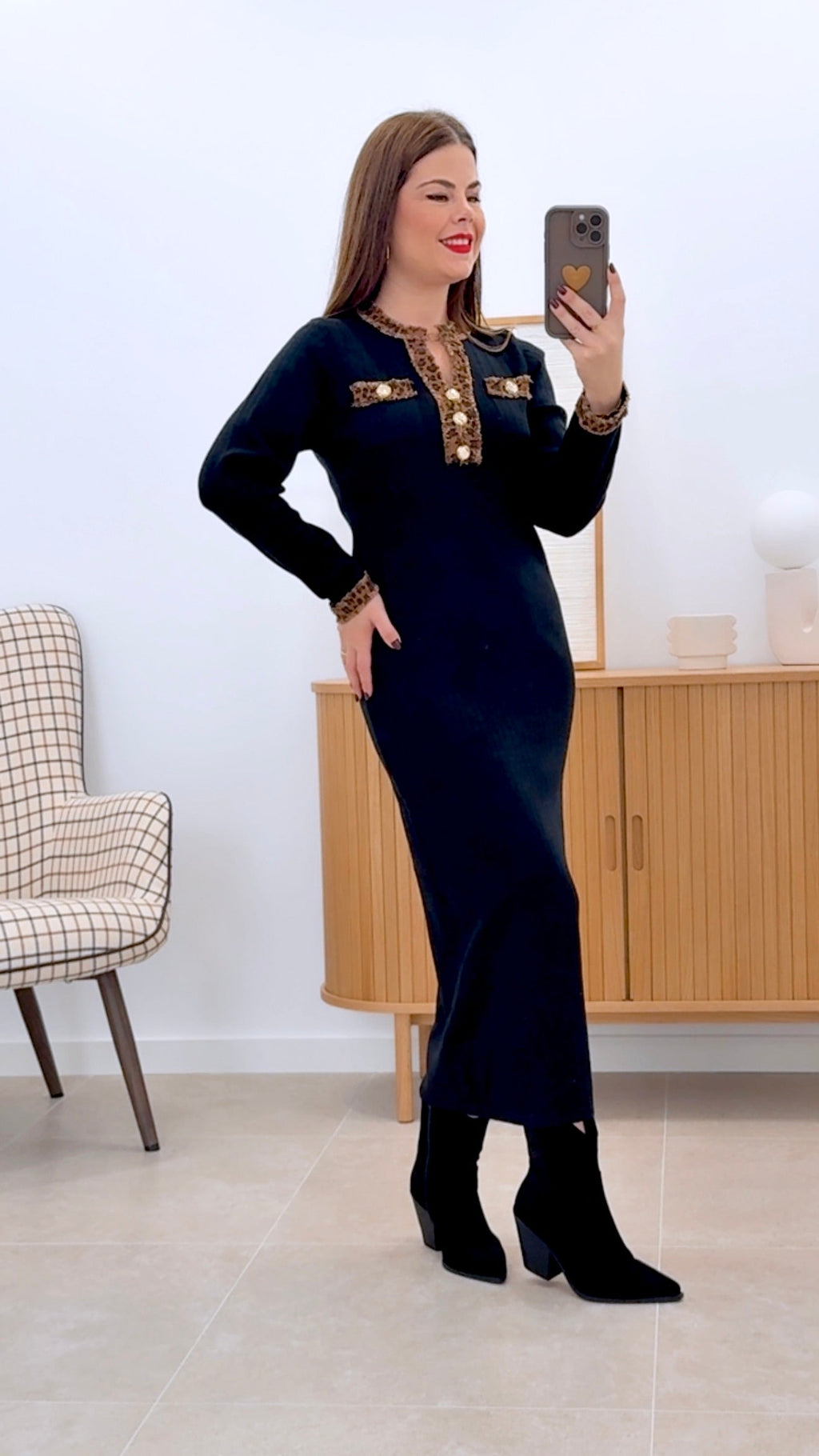 VESTIDO BORLEO