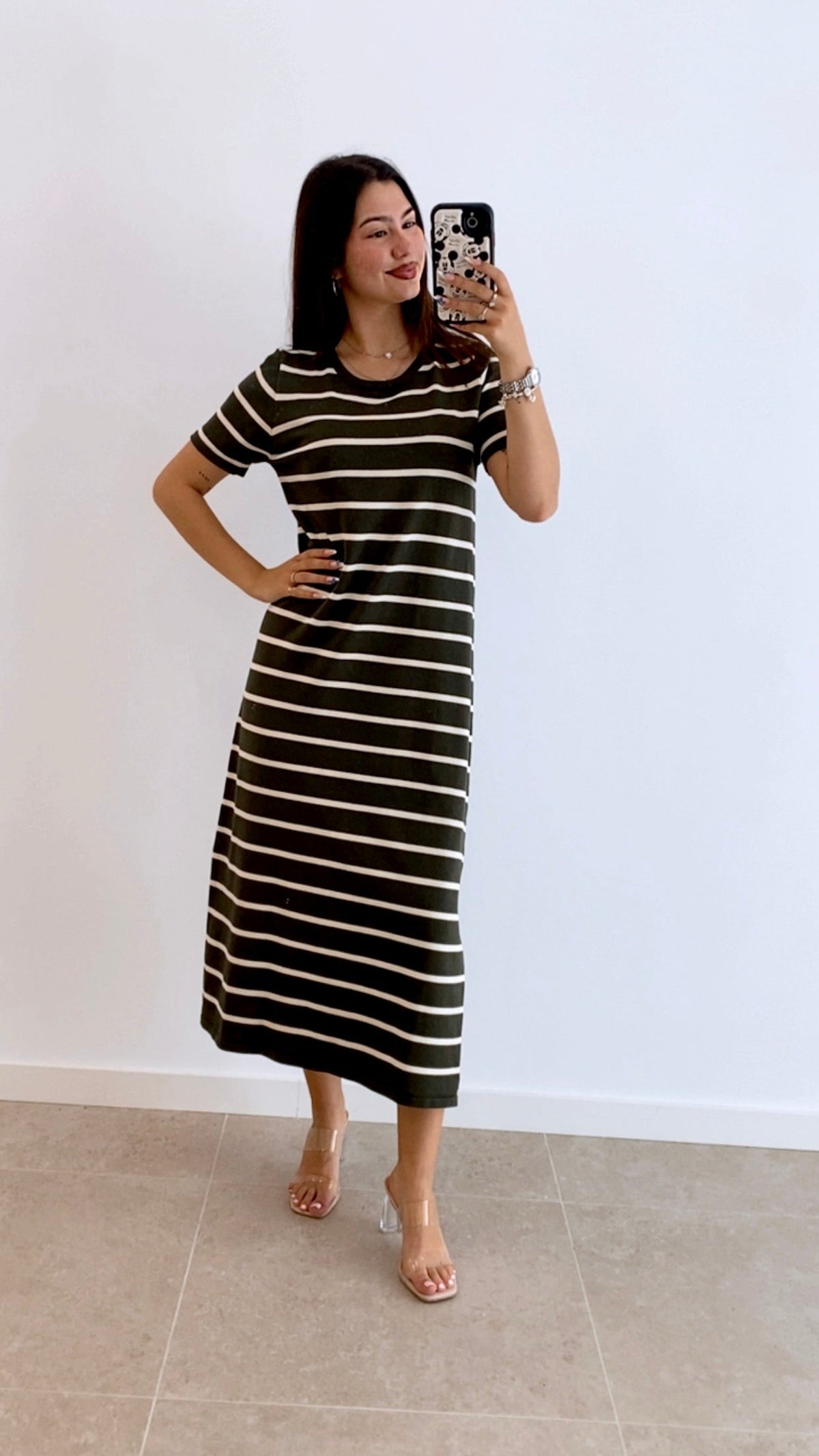 VESTIDO PUNTO LÍNEAS