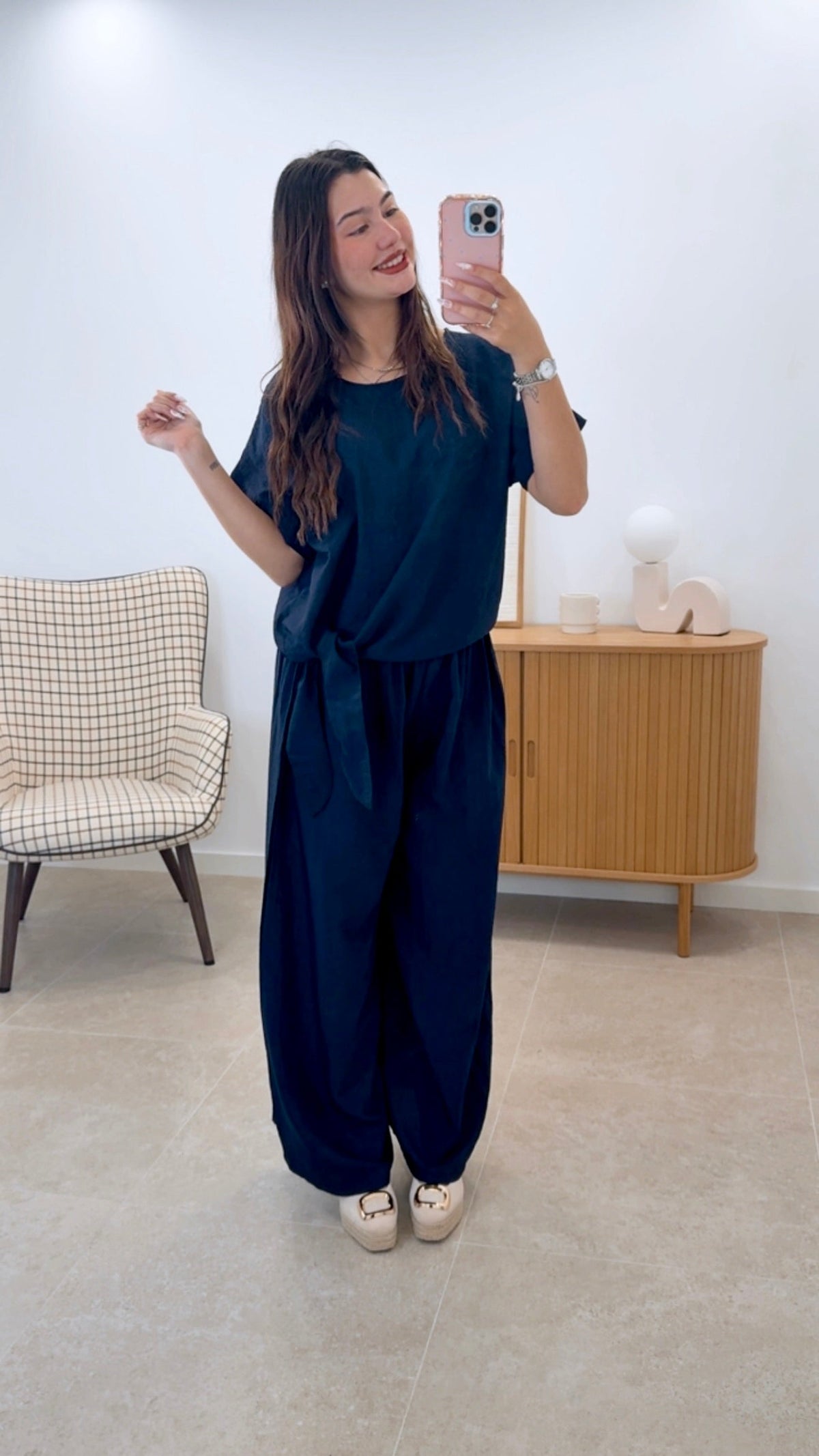CONJUNTO LISO ANUDADO TOTAMONA en Talla Única Pantalón con Cintura Engomada y Camiseta de Manga Corta 85% Viscosa 15% Nylon Suave y Duradero Look Casual Cómodo