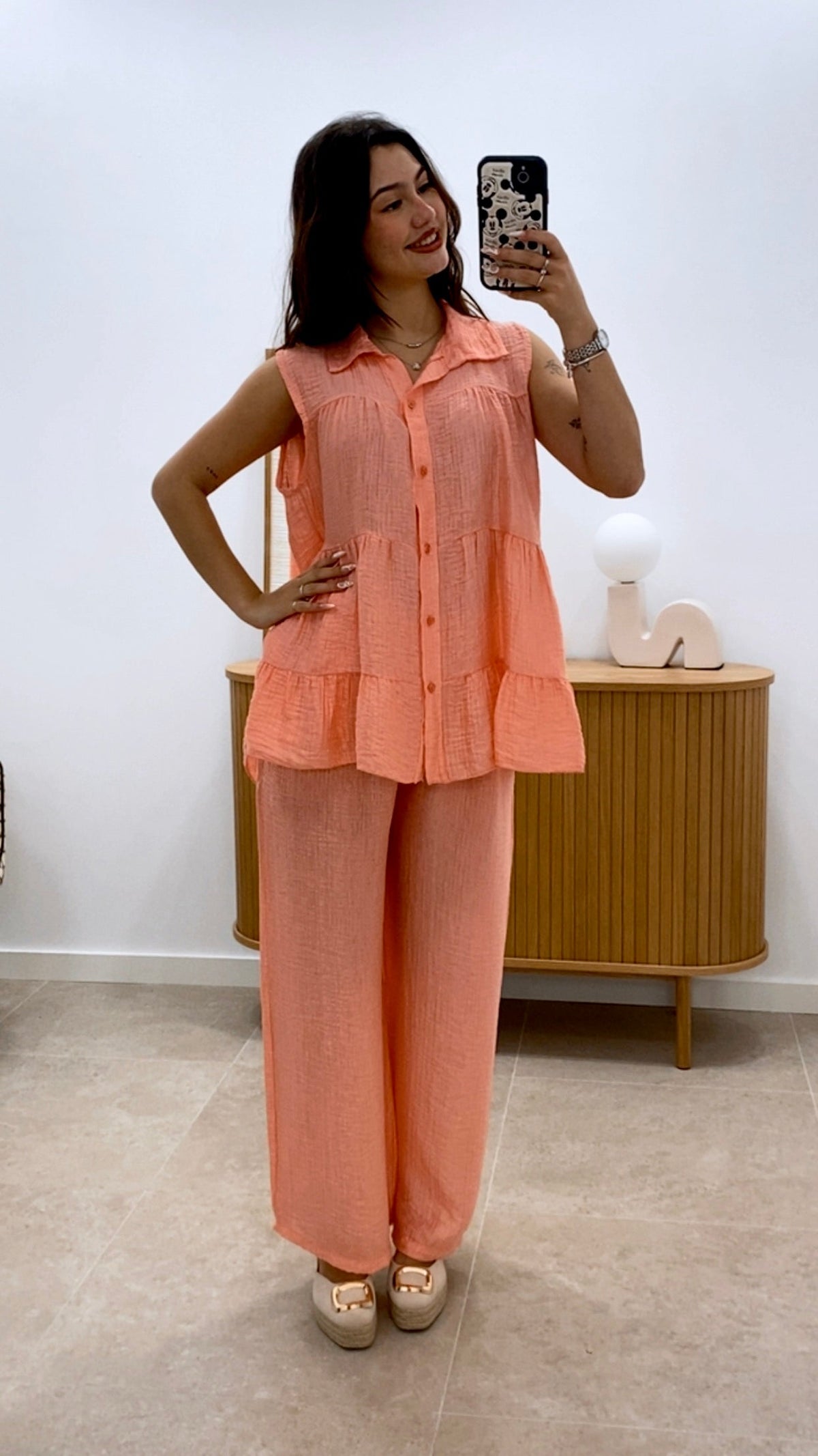 CONJUNTO CAMISA SIN MANGAS Y PANTALÓN UNICOLOR