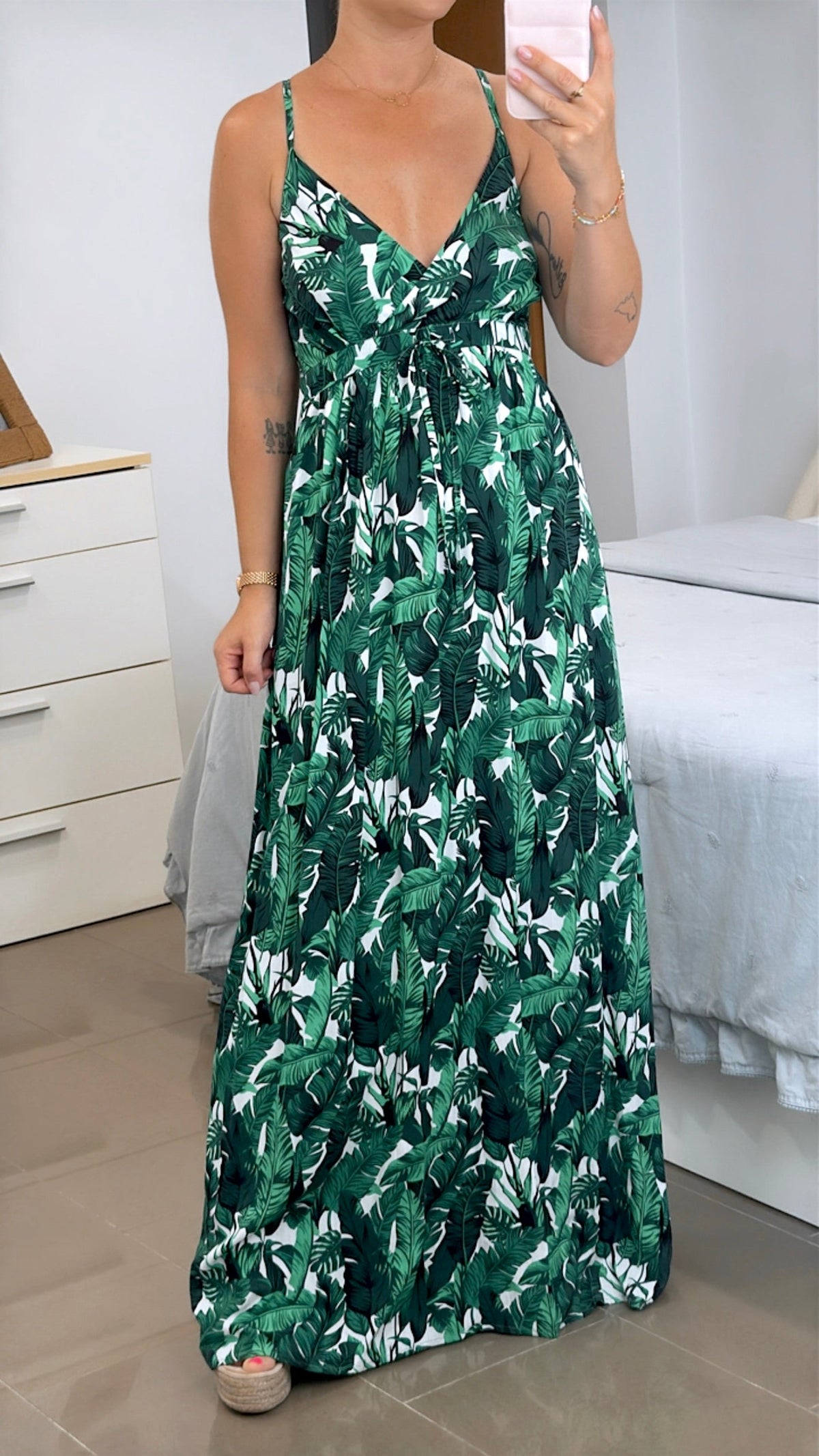 VESTIDO LARGO HOJAS