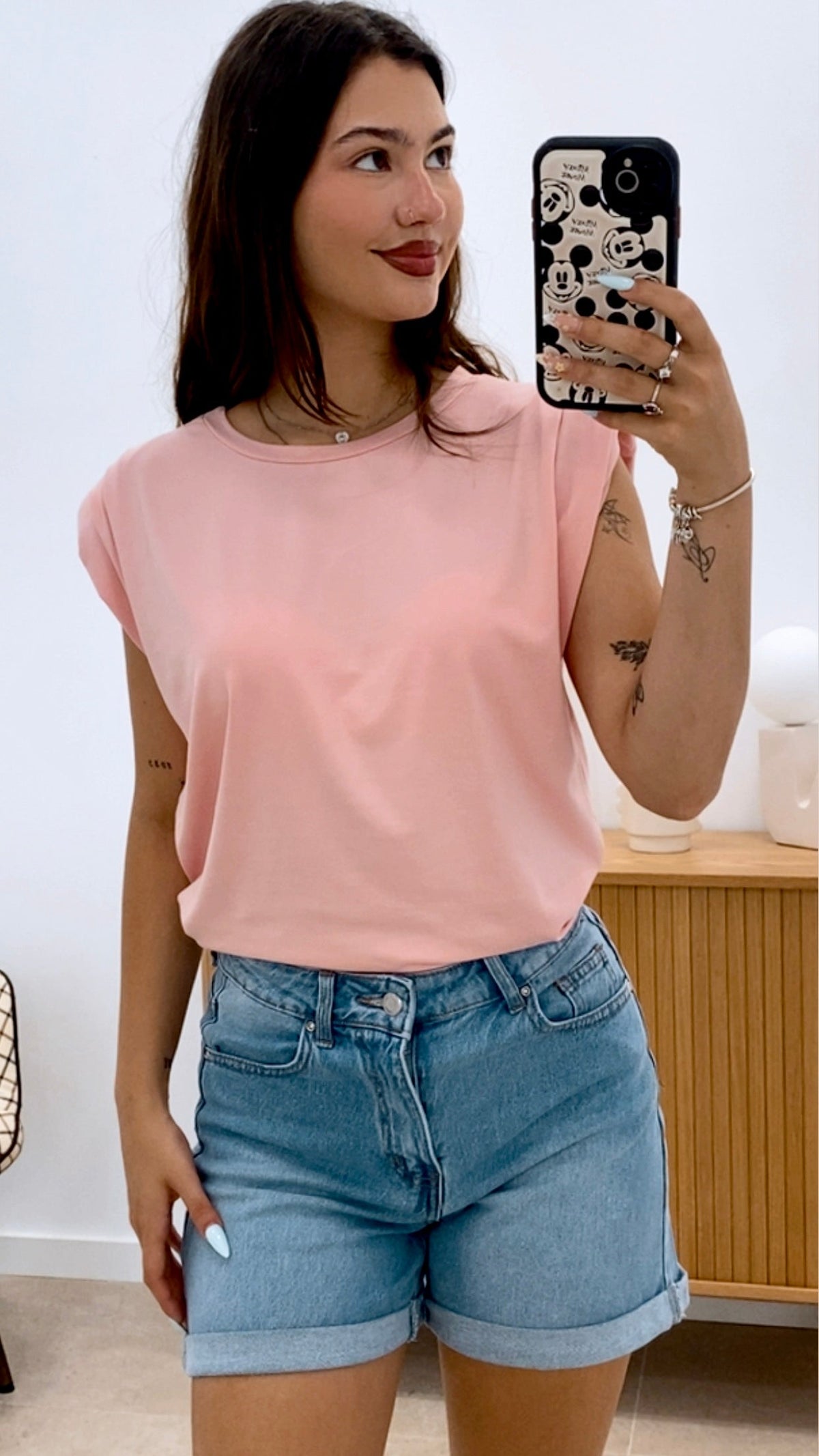 CAMISETA LISA HOMBRERAS