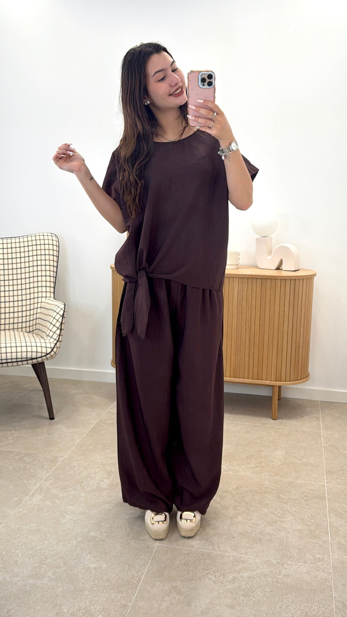 CONJUNTO LISO ANUDADO TOTAMONA en Talla Única Pantalón con Cintura Engomada y Camiseta de Manga Corta 85% Viscosa 15% Nylon Suave y Duradero Look Casual Cómodo