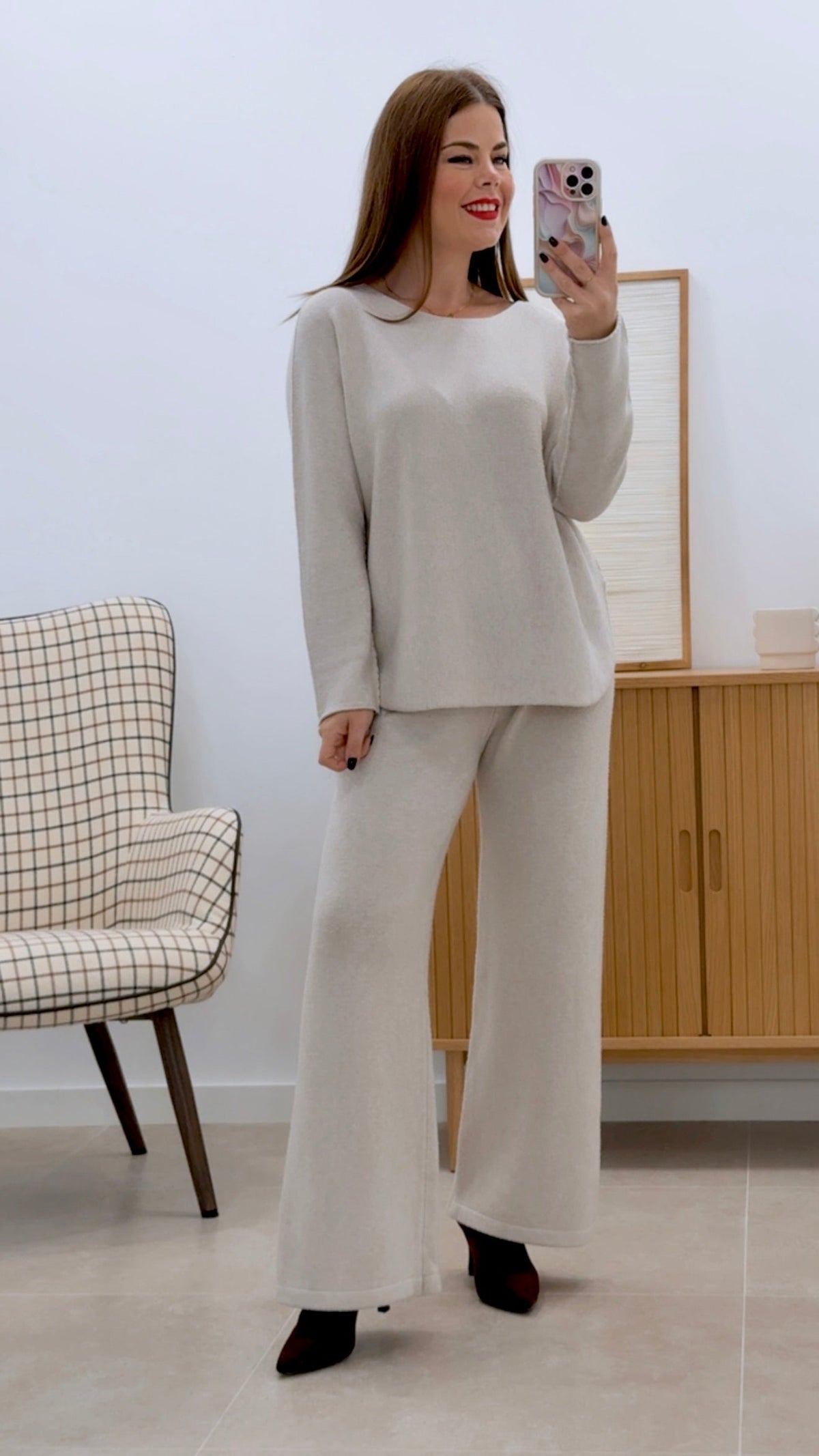 CONJUNTO PUNTO COLOR TOTAMONA Conjunto Punto de Dos Piezas, Camiseta de Manga Larga, Cuello Redondo, Pantalón con Elástico en la Cintura, Punto Medio, Cómodo y Versátil, Ropa de Mujer, para Uso Diario, Especial para Otoño, Invierno y Entretiempo.