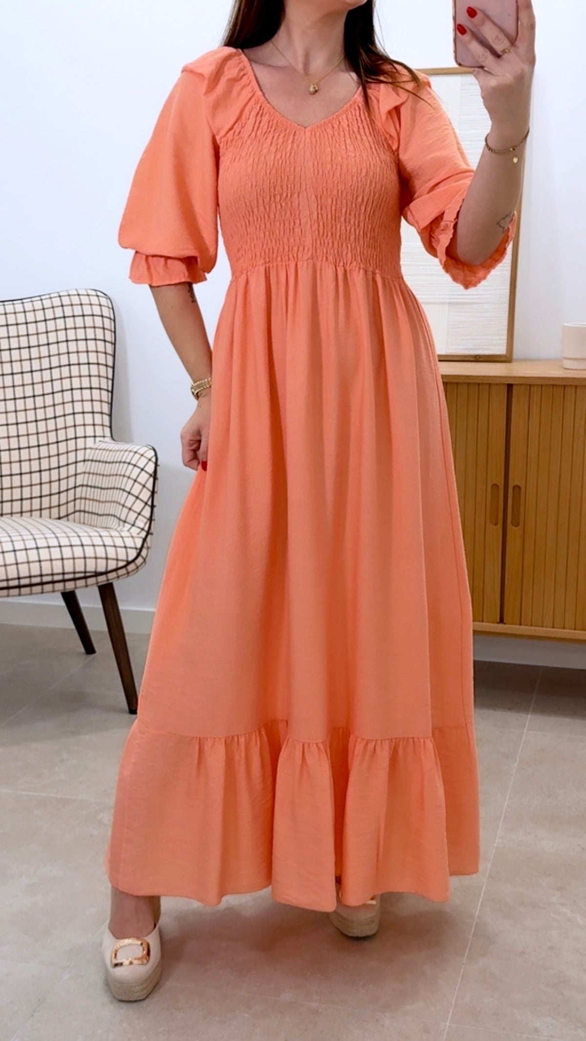 VESTIDO LARGO MANGA Y VOLANTE