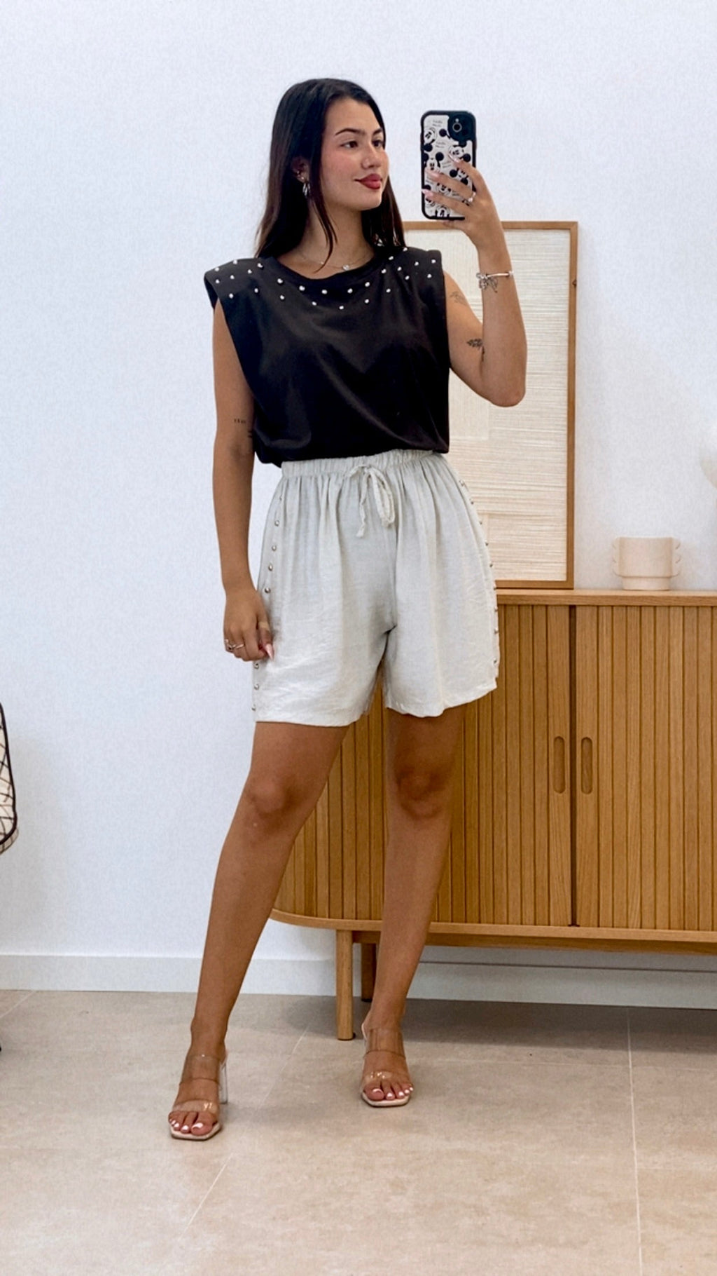 SHORT TACHUELAS