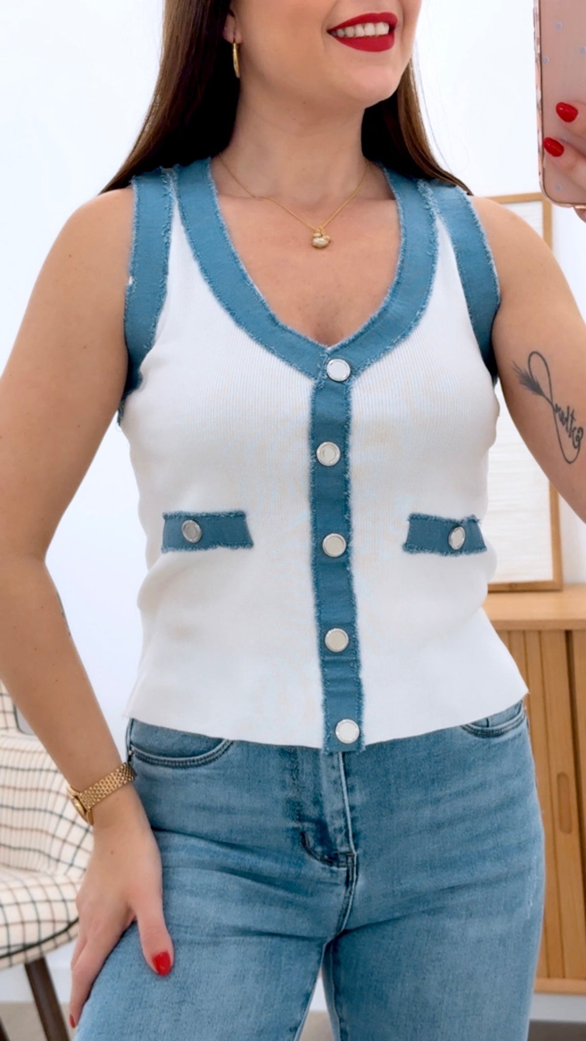 CAMISETA + DENIM CHALE