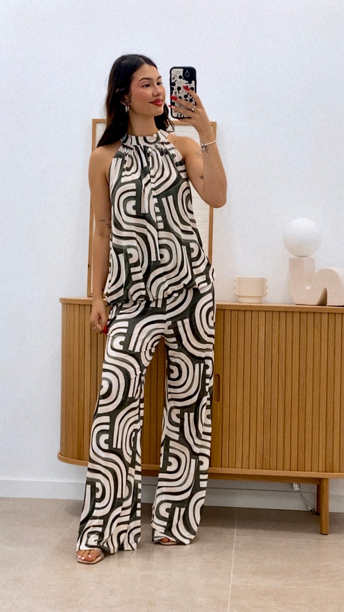 CONJUNTO LICRA FRÍA ESTAMPADO
