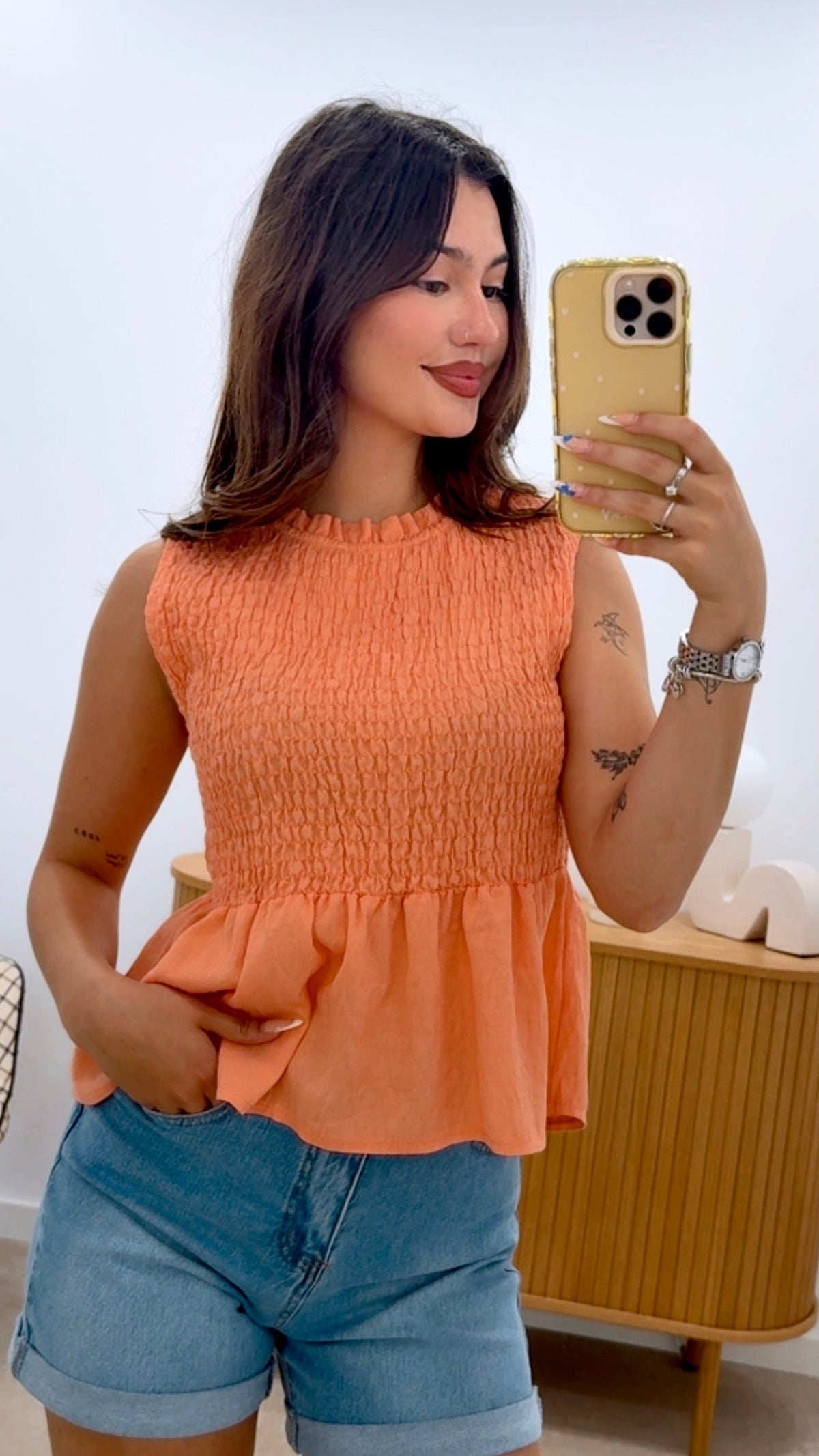 CAMISETA NIDO SIN MANGAS