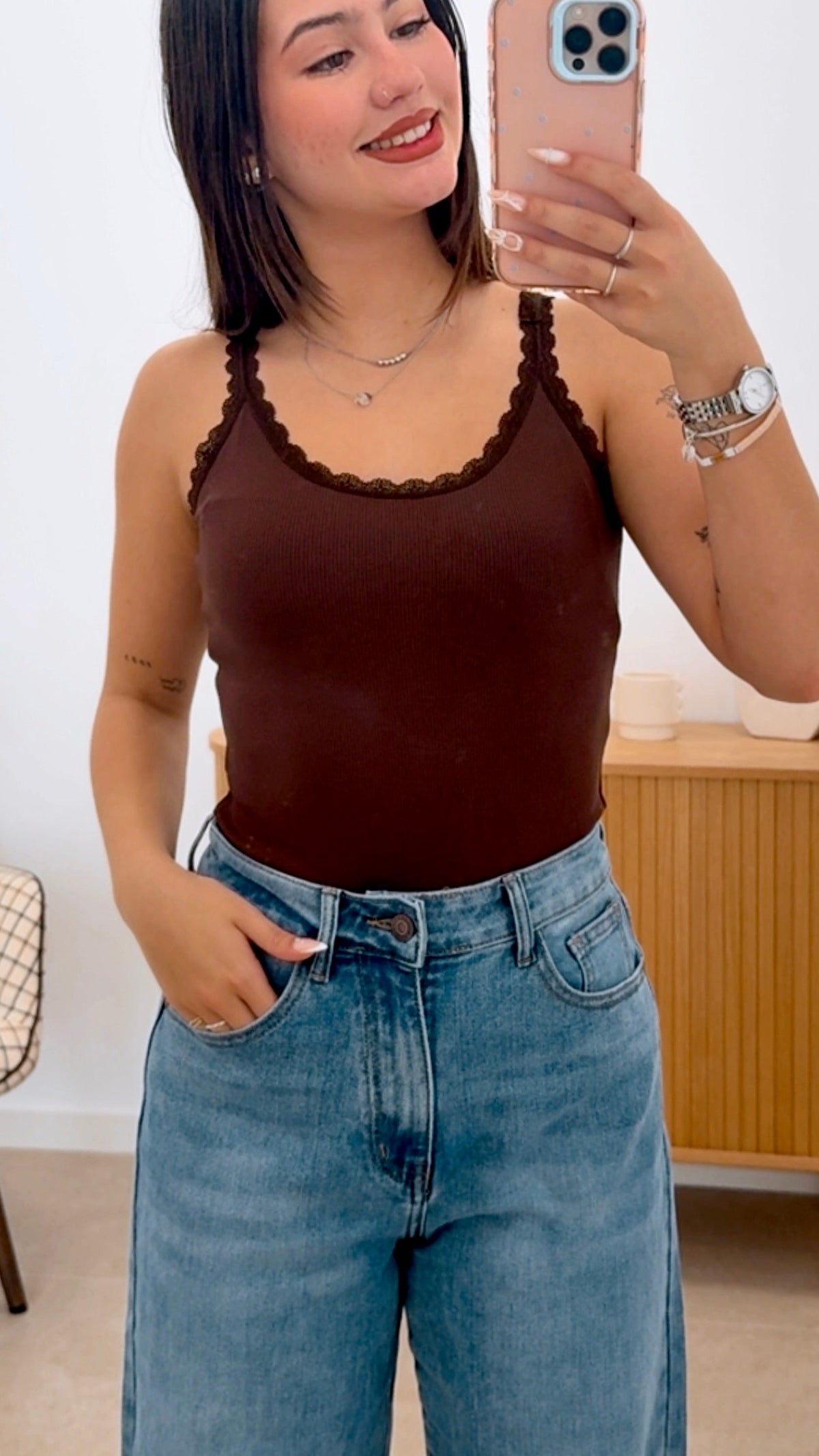 CAMISETA BÁSICA CANALÉ + ENCAJE