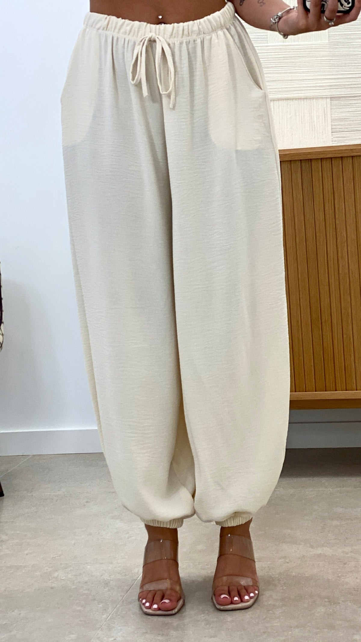 PANTALÓN KINSABOM