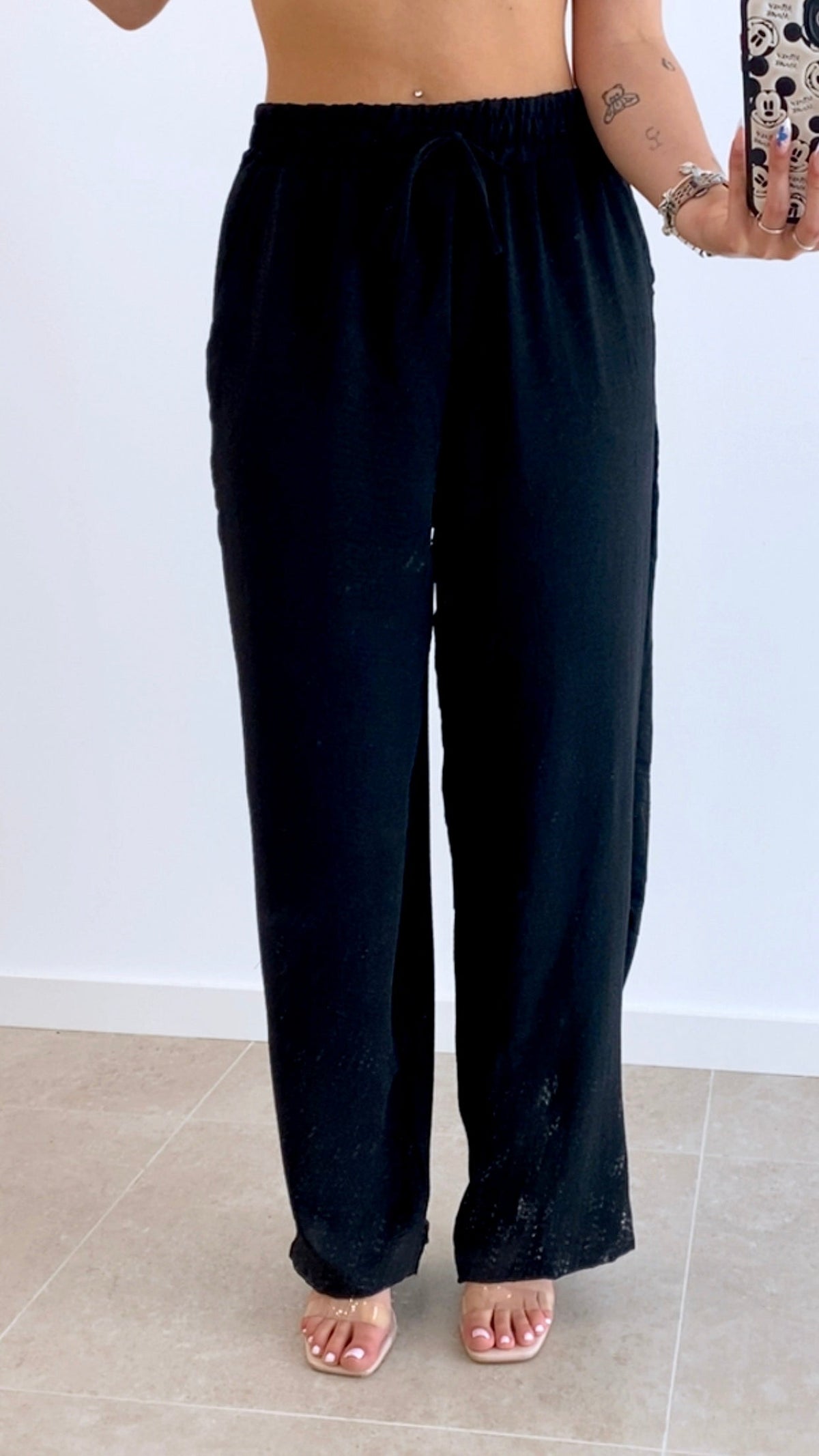 PANTALÓN LISO CINTURA ENGOMADA