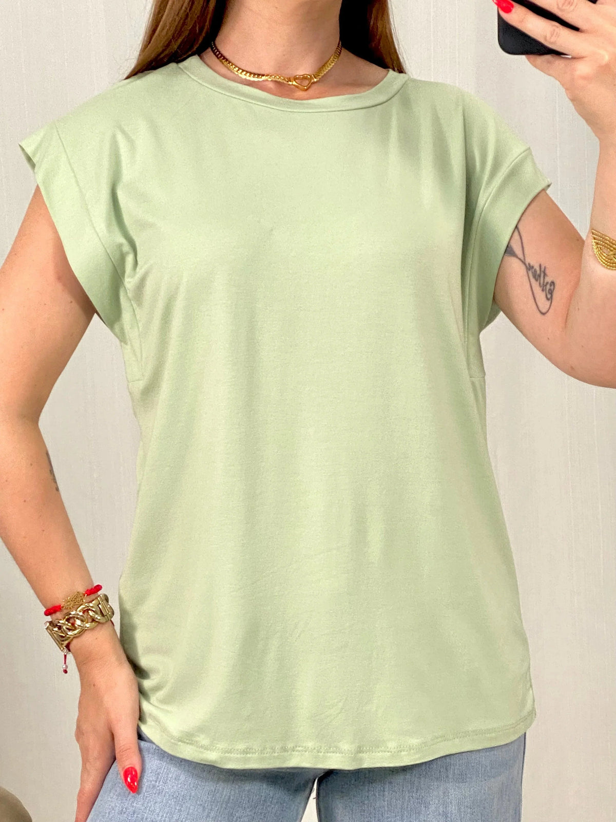 CAMISETA BÁSICA CAMI